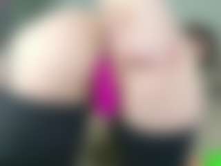 Kamikissx's Live Sex Cam Show