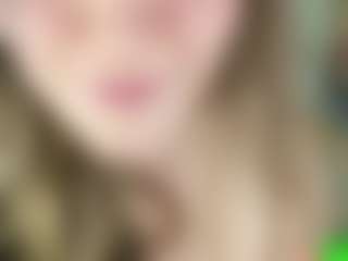 Kamikissx's Live Sex Cam Show