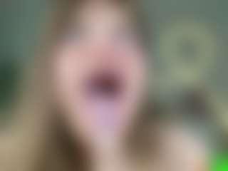 Kamikissx's Live Sex Cam Show
