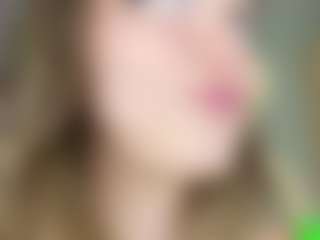 Kamikissx's Live Sex Cam Show
