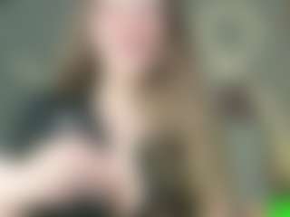 Live cam show with Kamikissx - New Big Tits on CamSodaAdn
