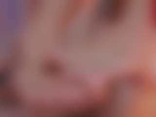 Live cam show with MelyTaylor - Boots on AdultVida.com