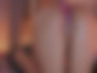 Live cam show with MelyTaylor - Strip on Camsoda