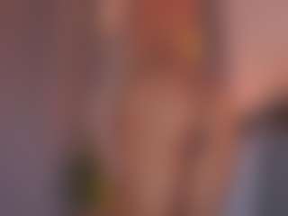 Spettacolo in cam dal vivo con MelyTaylor - Spank su Camsoda