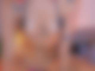 Live cam show with MelyTaylor - Erotic Dance on Fling VIP Chat