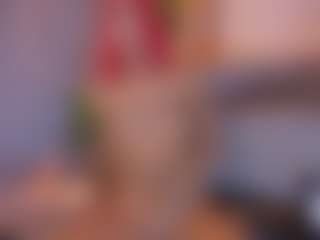 Live cam show with MelyTaylor - Smoking on StripNow