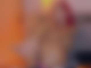 Live cam show with MelyTaylor - Fingering on Camsoda