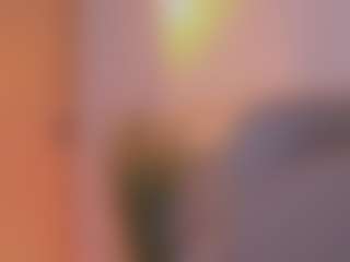 Live cam show with MelyTaylor - Drinking on Camsoda