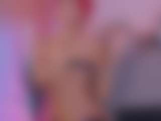 Live cam show with MelyTaylor - Athletic Brown Eyes on sexylive.show