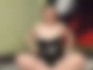 Live cam show with REVYMAIN - Fingers on Fling VIP Chat