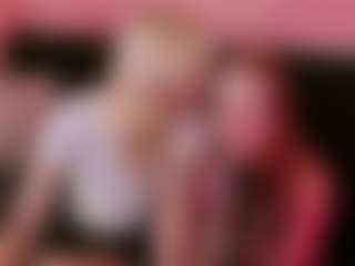 2giirls1cam's Live Sex Cam Show