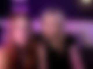 Live-camshow met 2giirls1cam - Skinny op Camsoda