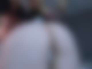 Live cam show with AmberGaze - Green Eyes on Free Soda