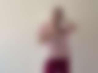 ClareAngley's Live Sex Cam Show