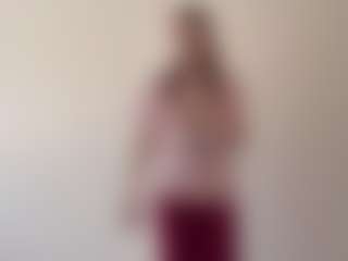 ClareAngley's Live Sex Cam Show