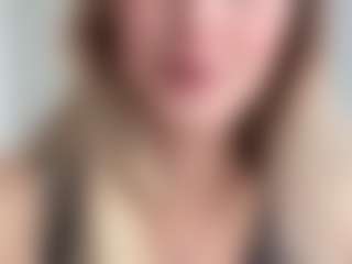 ellykey's Live Sex Cam Show