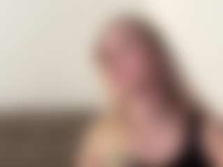 ellykey's Live Sex Cam Show