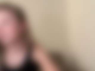 ellykey's Live Sex Cam Show