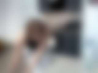 Live cam show with BellaSin - New Shaved Pussy on livesuperchat.net