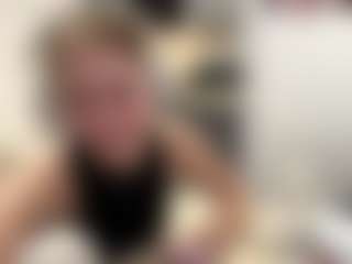 BellaSin's Live Sex Cam Show