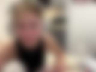 BellaSin's Live Sex Cam Show