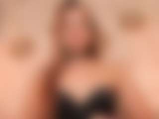 Emiily-Stonee's Live Sex Cam Show