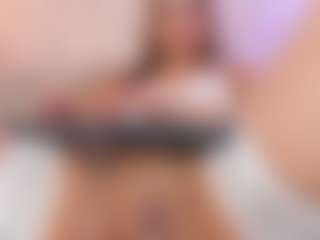 Emiily-Stonee's Live Sex Cam Show