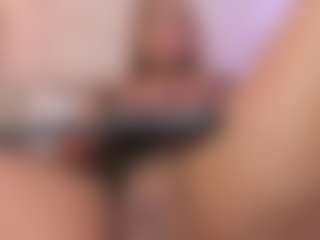 Emiily-Stonee's Live Sex Cam Show