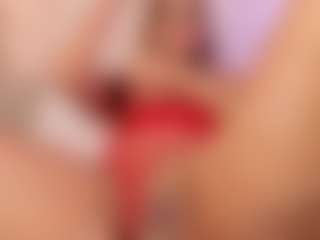Emiily-Stonee's Live Sex Cam Show