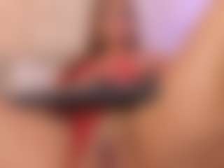 Emiily-Stonee's Live Sex Cam Show