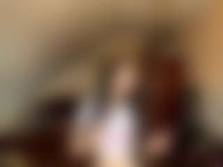 ErmelindaMerck's Live Sex Cam Show