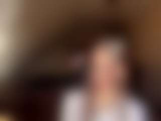 ErmelindaMerck's Live Sex Cam Show