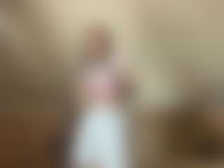 ErmelindaMerck's Live Sex Cam Show