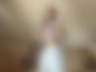 ErmelindaMerck's Live Sex Cam Show