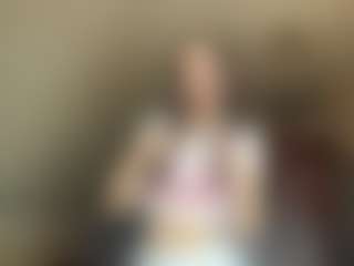 ErmelindaMerck's Live Sex Cam Show