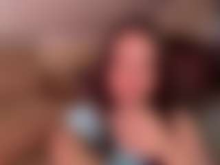 ErmelindaMerck's Live Sex Cam Show