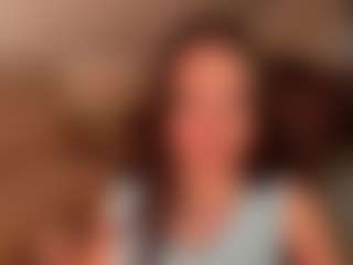 ErmelindaMerck's Live Sex Cam Show