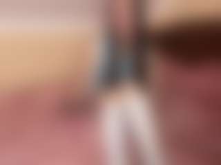 Live cam show with ErmelindaMerck - Brown Eyes Mature on CSO-WL
