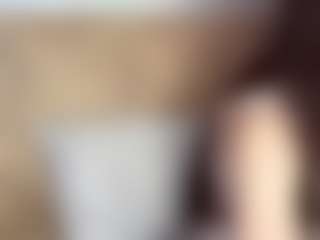 ErmelindaMerck's Live Sex Cam Show