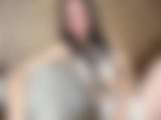 ErmelindaMerck's Live Sex Cam Show