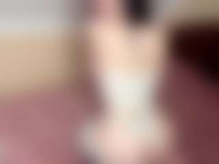 ErmelindaMerck's Live Sex Cam Show
