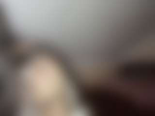 ErmelindaMerck's Live Sex Cam Show