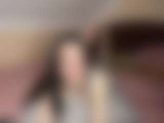 ErmelindaMerck's Live Sex Cam Show