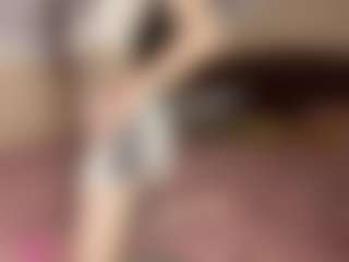 ErmelindaMerck's Live Sex Cam Show