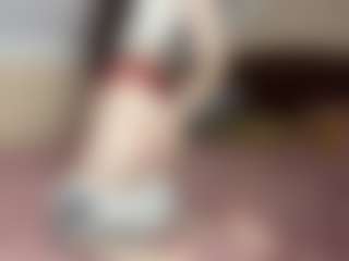 ErmelindaMerck's Live Sex Cam Show