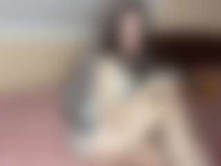 ErmelindaMerck's Live Sex Cam Show