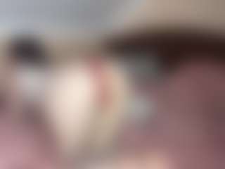 ErmelindaMerck's Live Sex Cam Show