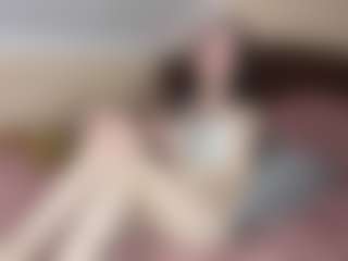 ErmelindaMerck's Live Sex Cam Show