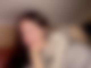 Live cam show with ErmelindaMerck - Middle Aged on madthumbs