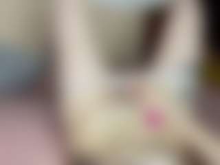 Live cam show with ErmelindaMerck - Middle Aged on Camsoda